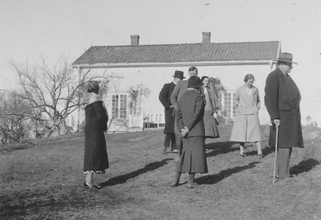 Sigrun Nansen satt pris på å få besøk hjemme på Håkavik. Foto Vollen Historielag