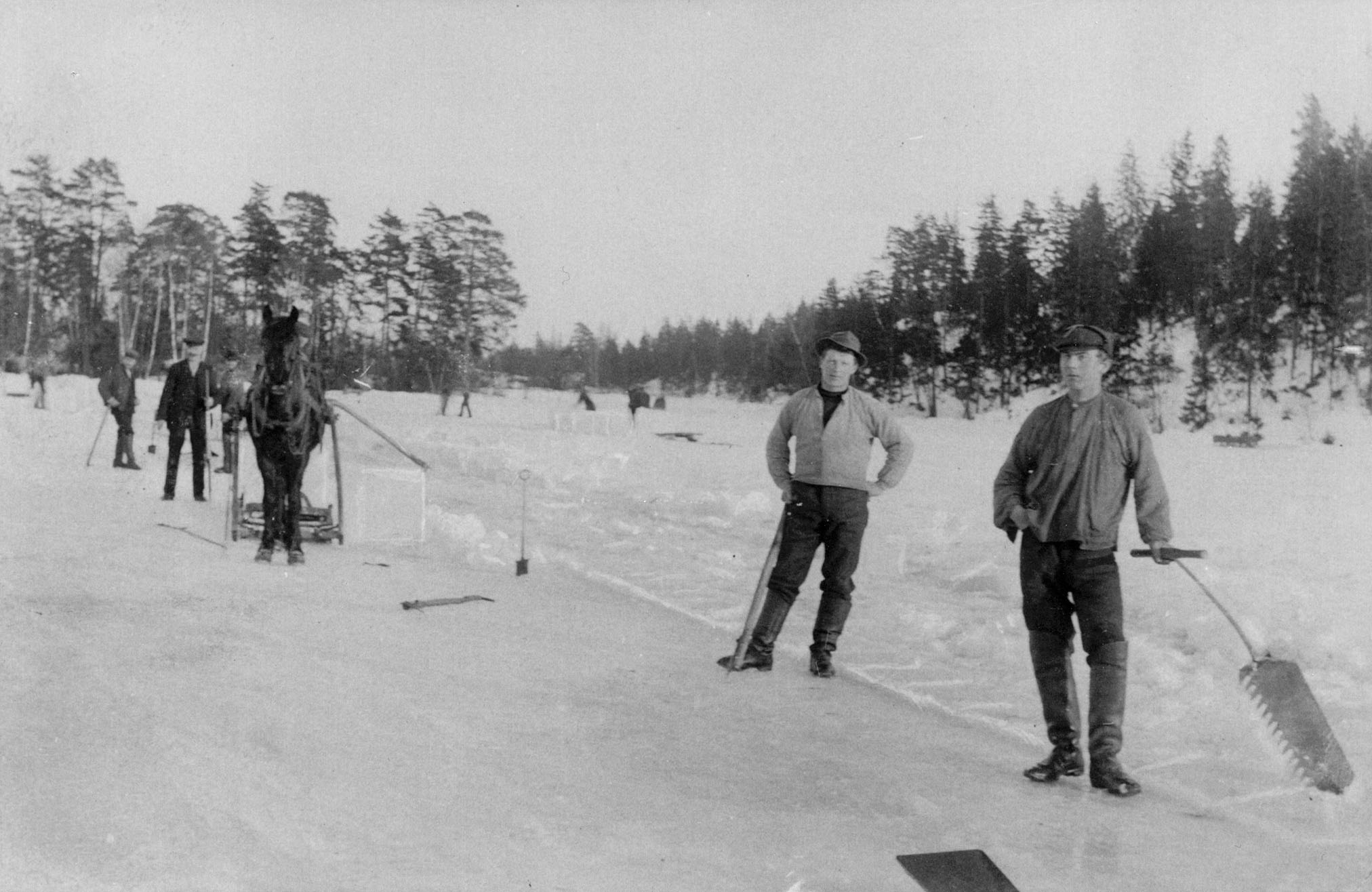 Isskjæring på Nesøya